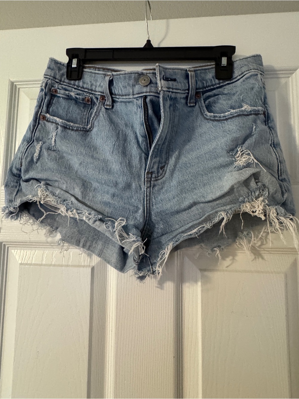 A&F Mom Short Mid Rise
